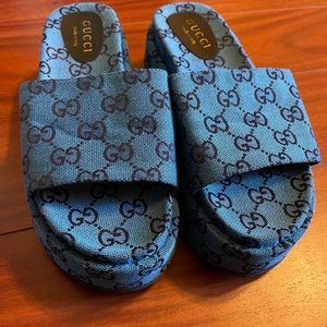 GUCCI PLATFORM SANDALS